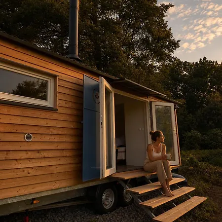 Maringotka Hedvika Glamping Camping Pasice